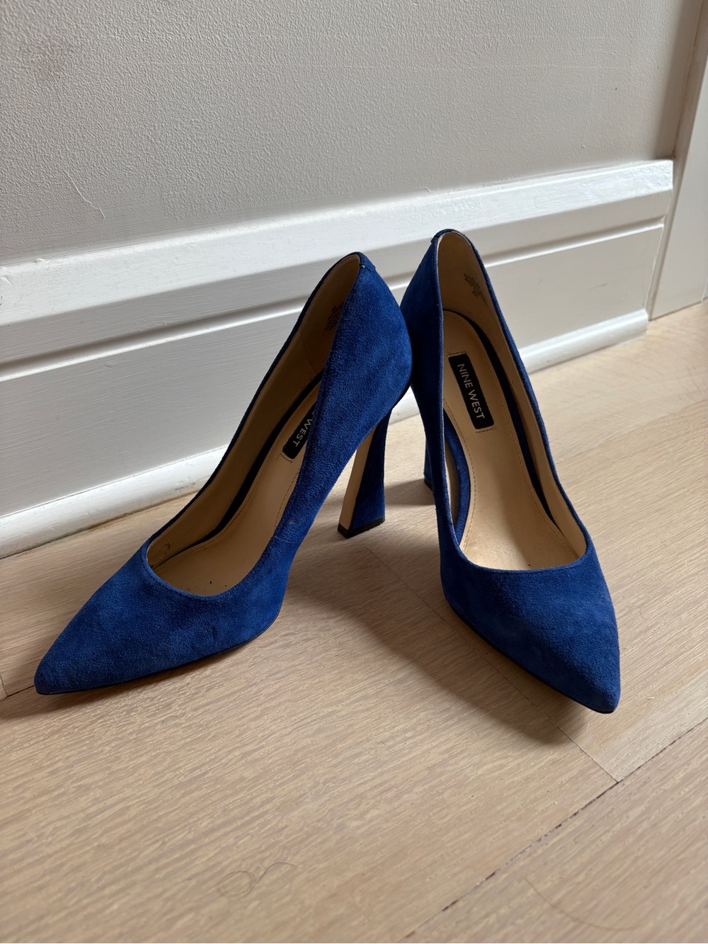 Nine West Royal Blue Suede Pointed Toe Pumps